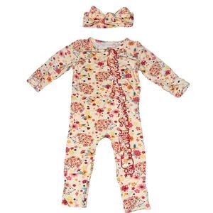 NB Charlie’s Project Bamboo Ruffle Butt Zip up Footie Sleeper Outift